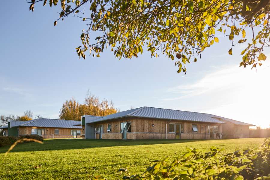 Modern roofing solution completes boarding school, Rågelund Efterskole, Rågelundvej 179, 5240 Odense NØ